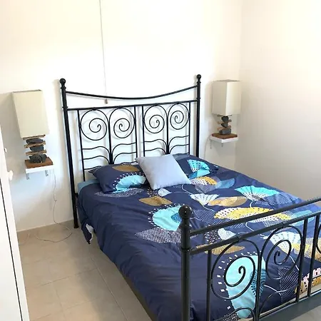 Apartment Dans Petite Familiale